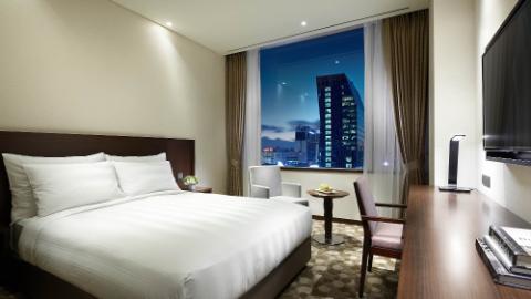 Lotte City Hotel Myeongdong-Rooms-Superior Room
