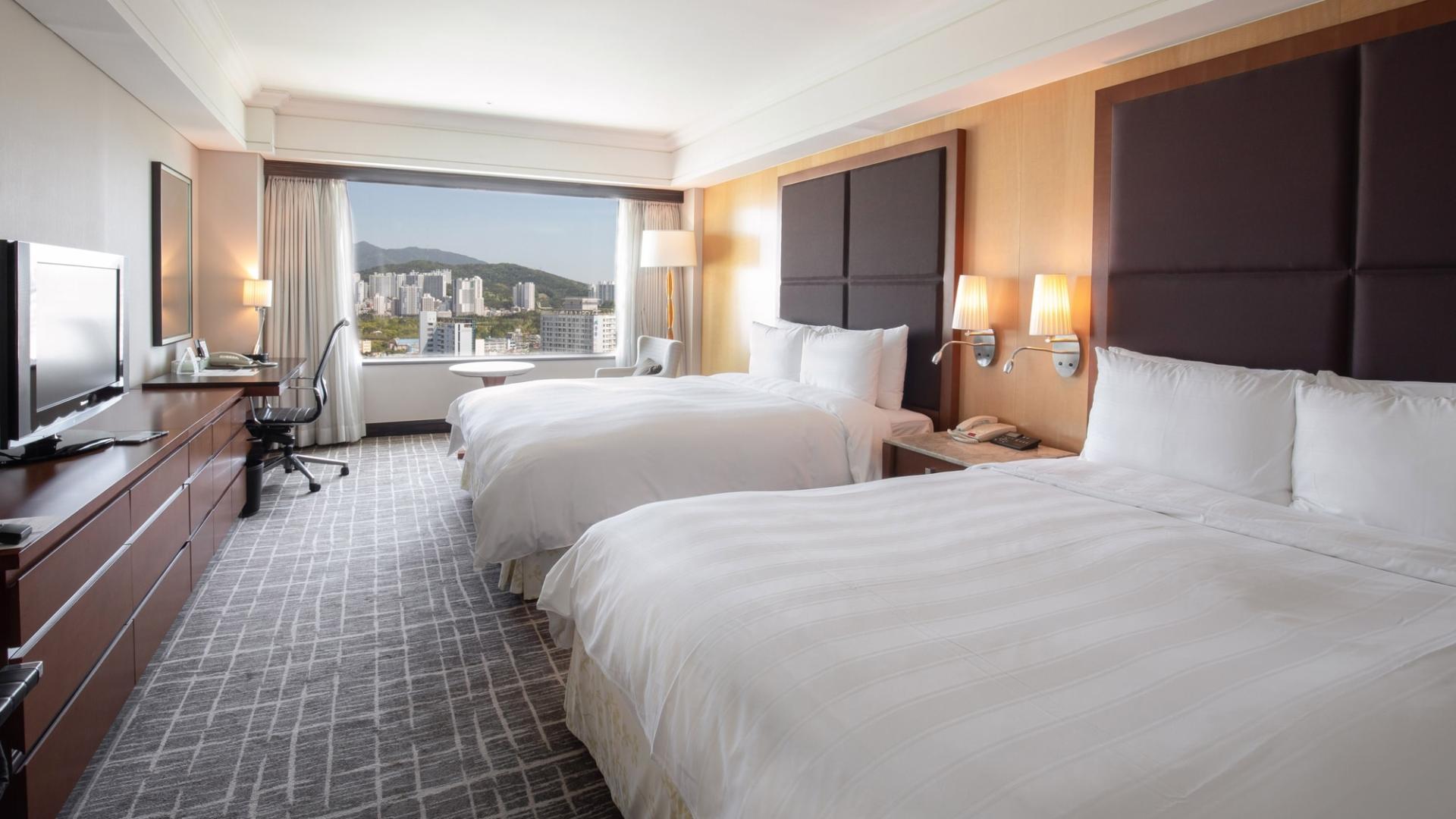 Lotte Hotel Busan-Rooms-Deluxe Room