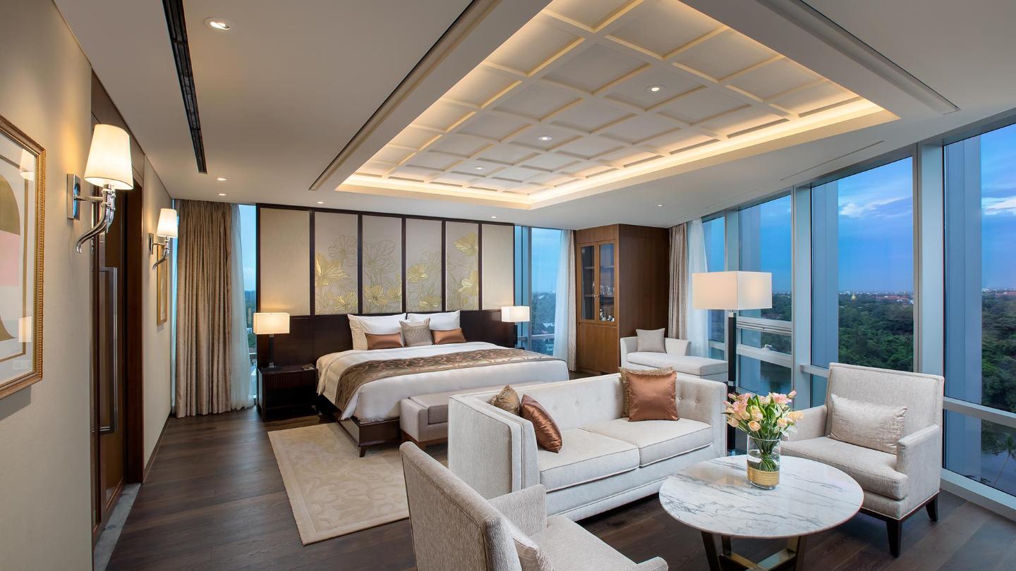 Lotte Hotel Yangon-Room-Suite-Royal Suite Room