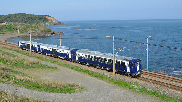 Shukura, JR, tourist train